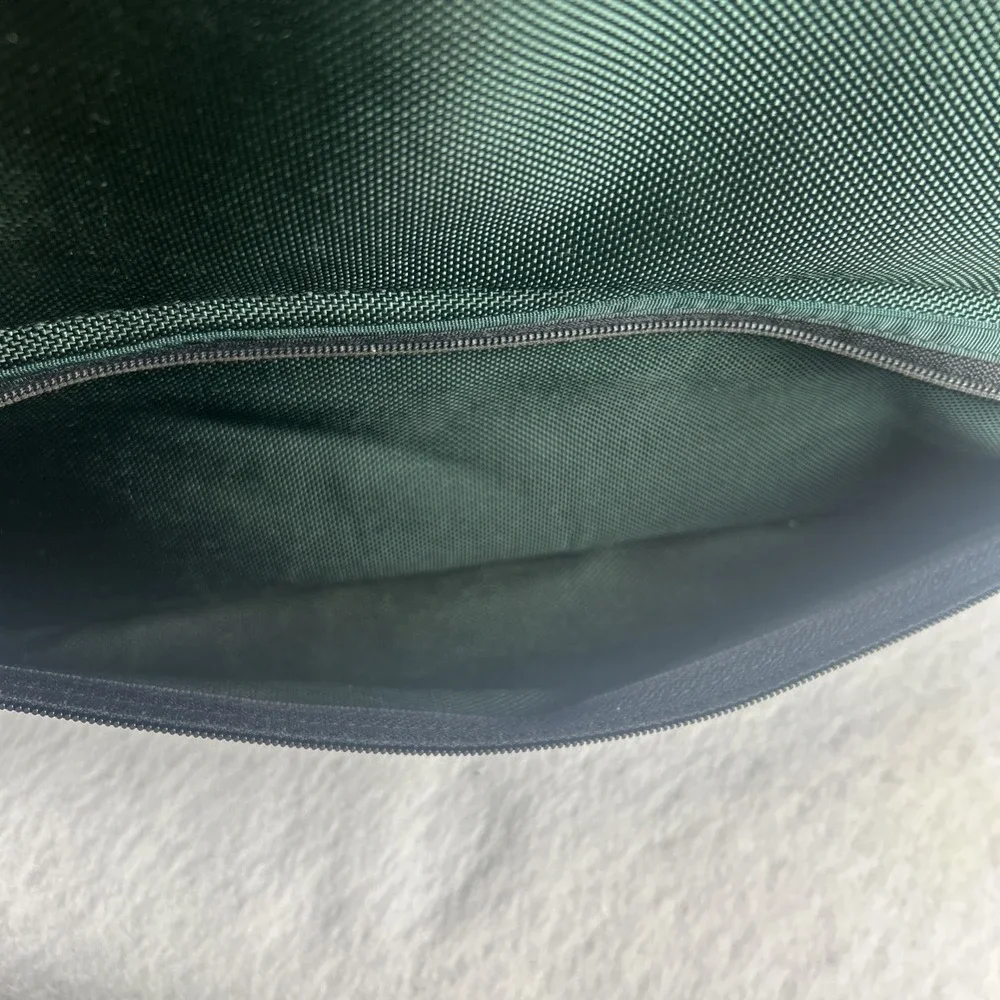 Patagonia Vintage Briefcase Green Made In USA ‎ Crossbody Straps Travel Work